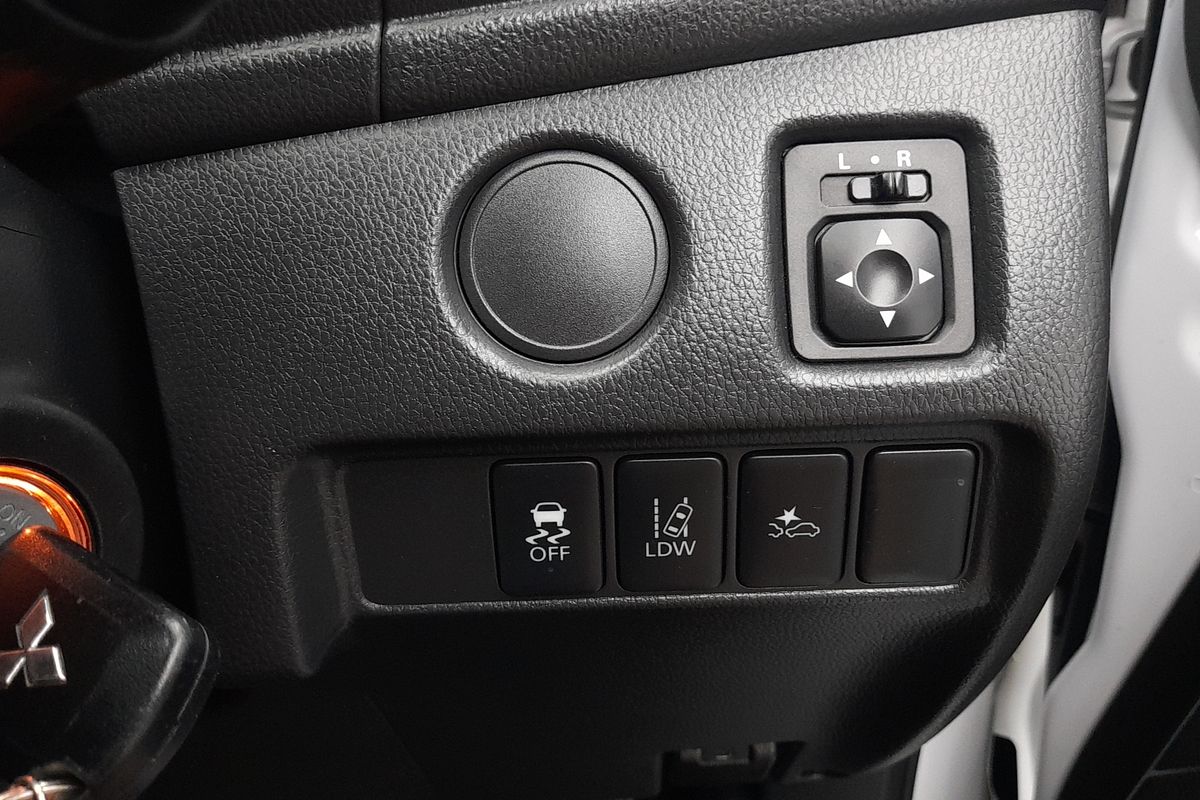 2022 Mitsubishi Triton GLX-R MR 4X4