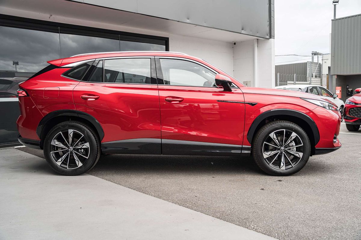 2025 MG HS Excite AS33