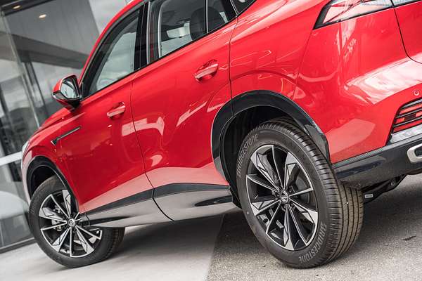 2025 MG HS Excite AS33