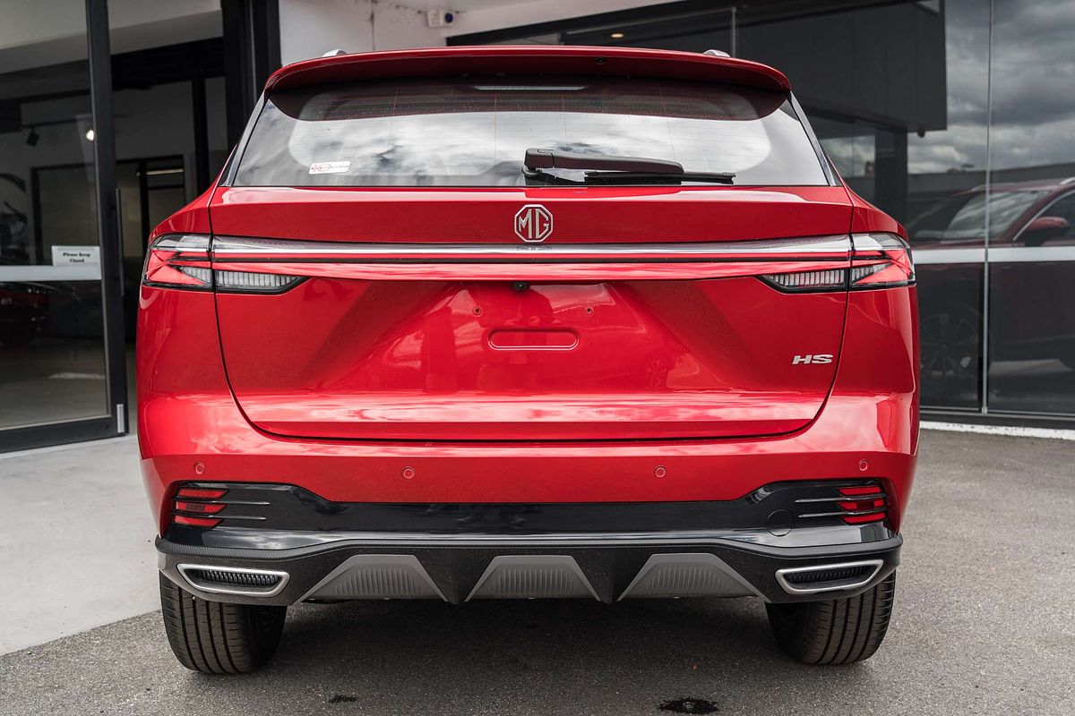 2025 MG HS Excite AS33