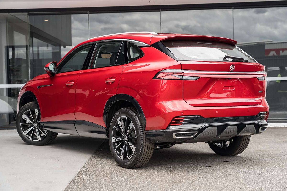 2025 MG HS Excite AS33