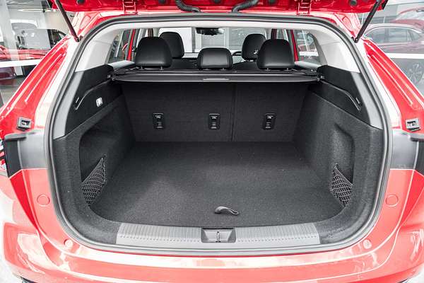 2025 MG HS Excite AS33