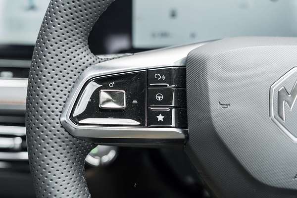 2025 MG HS Excite AS33