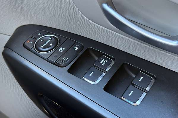 2019 Kia Carnival S YP PE MY19