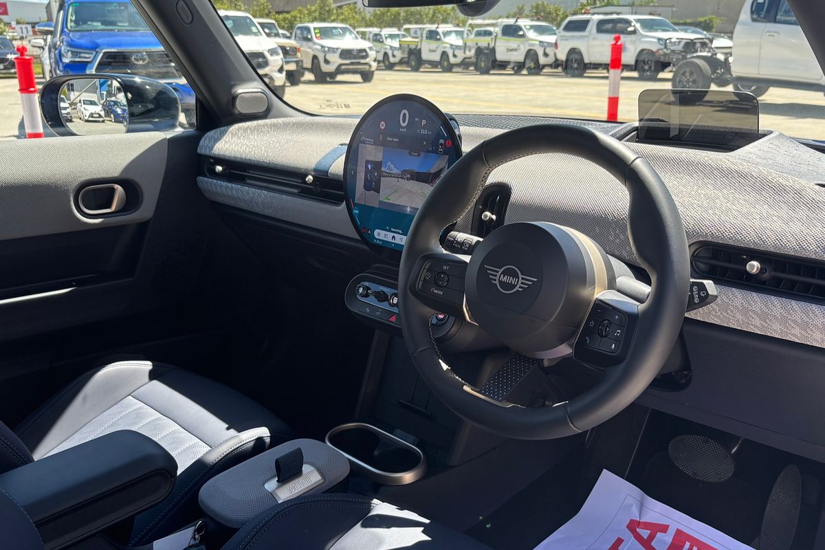 2024 MINI Hatch S CLASSIC F66