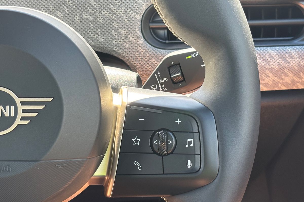 2024 MINI Hatch S CLASSIC F66