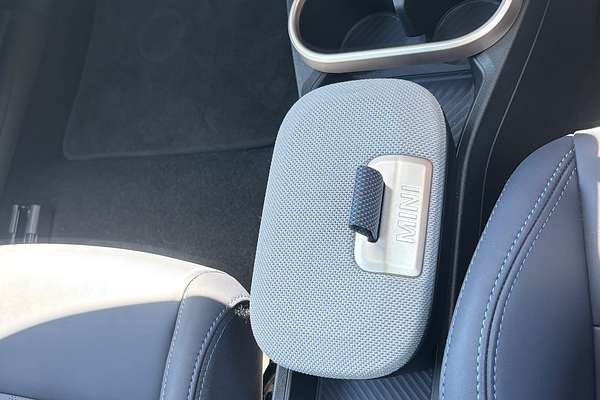 2024 MINI Hatch S CLASSIC F66