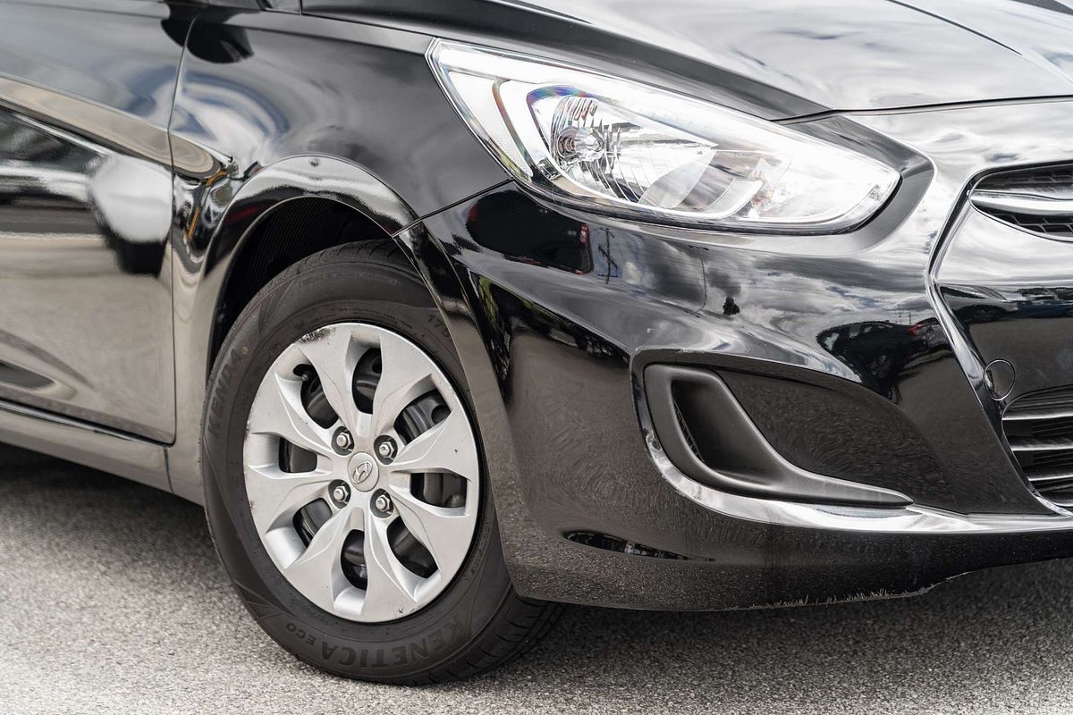 2016 Hyundai Accent Active RB4