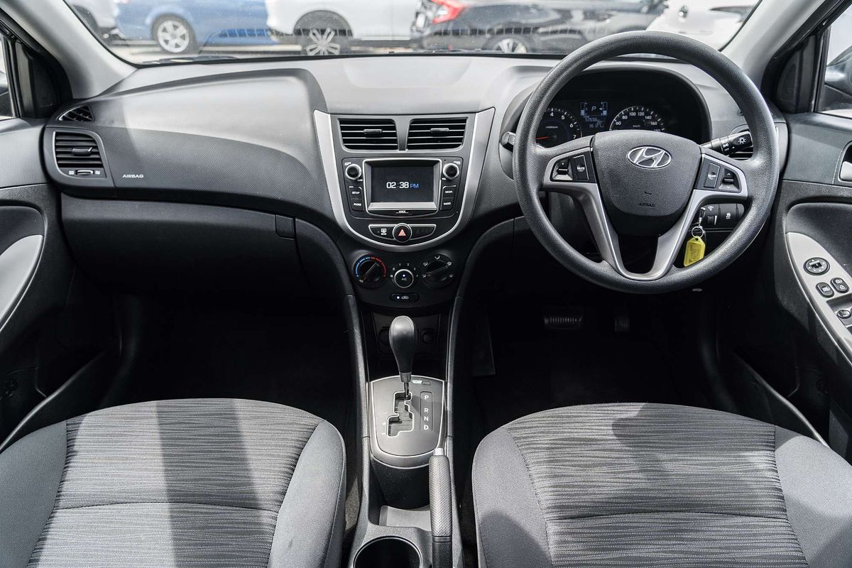 2016 Hyundai Accent Active RB4