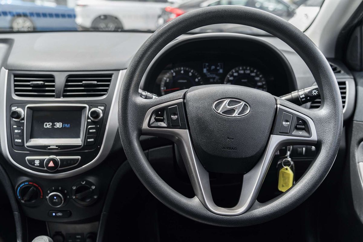 2016 Hyundai Accent Active RB4