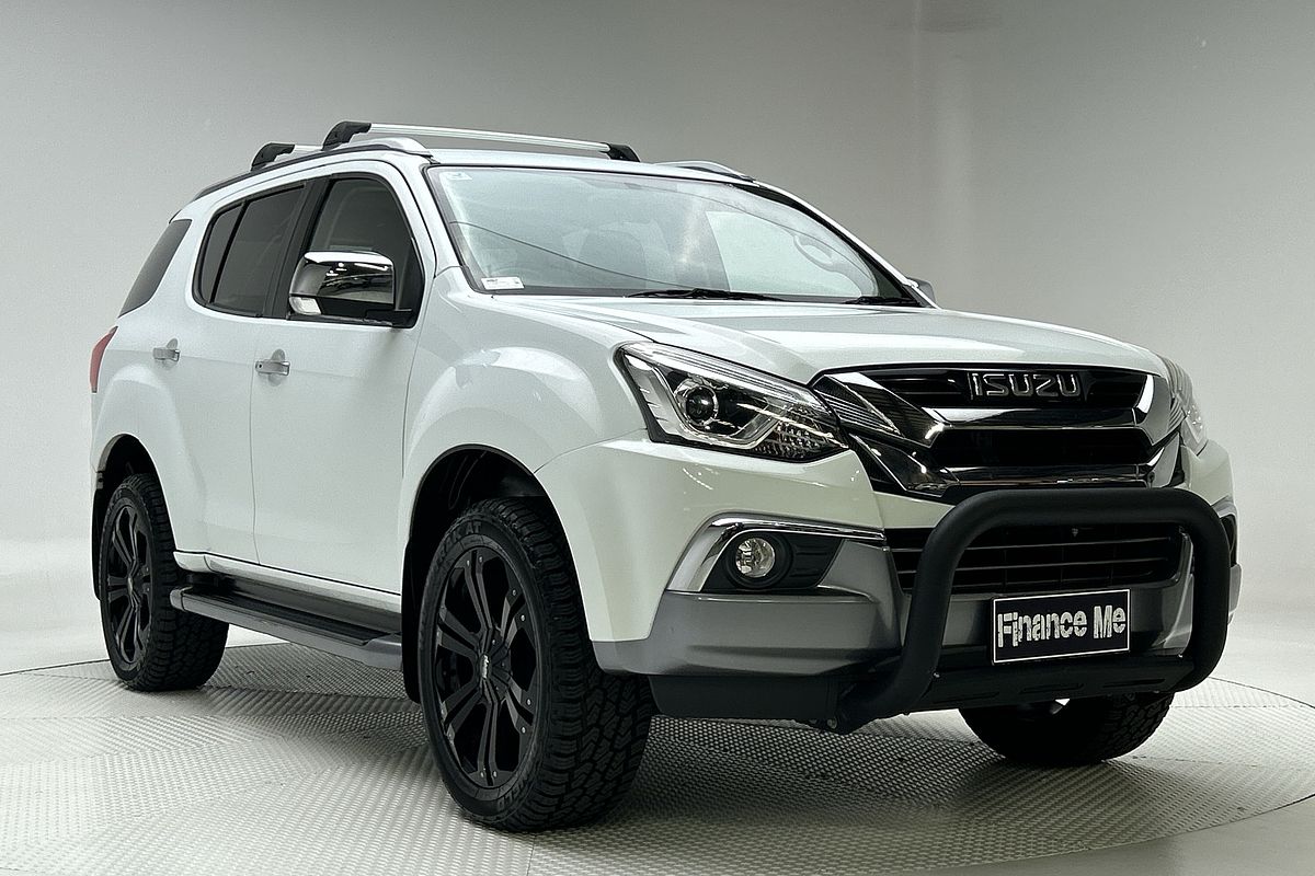 2020 Isuzu MU-X LS-T