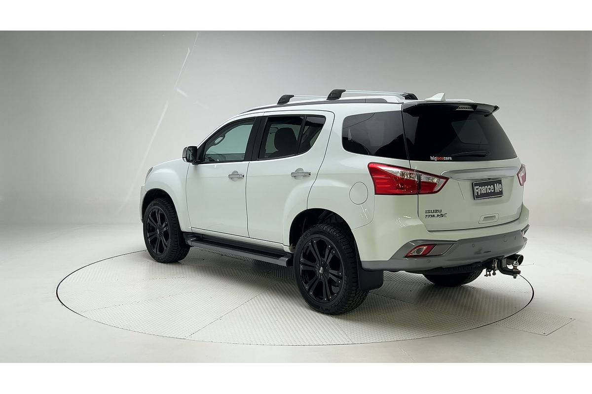 2020 Isuzu MU-X LS-T