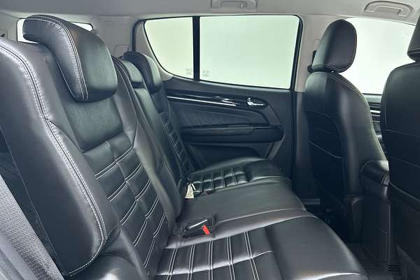 2020 Isuzu MU-X LS-T