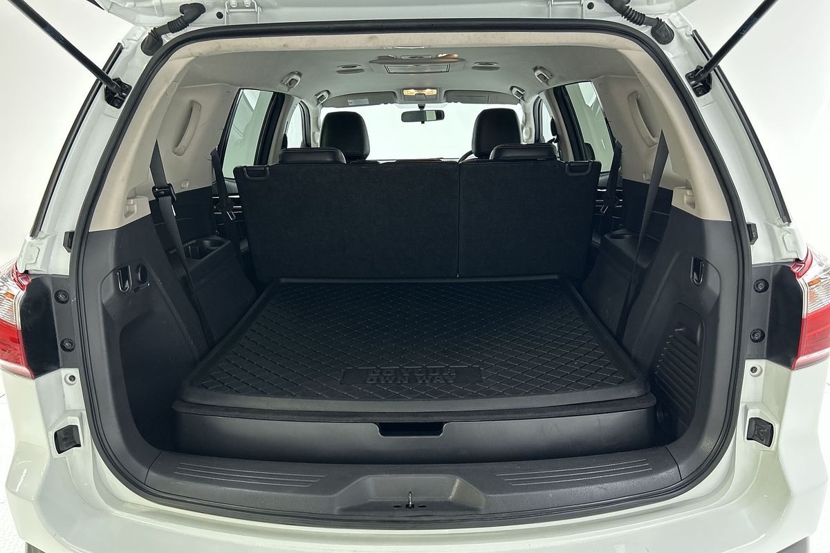 2020 Isuzu MU-X LS-T