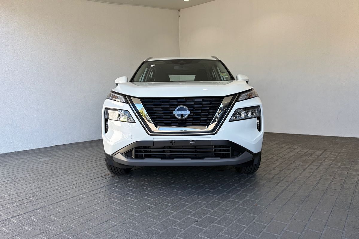 2025 Nissan X-TRAIL ST T33