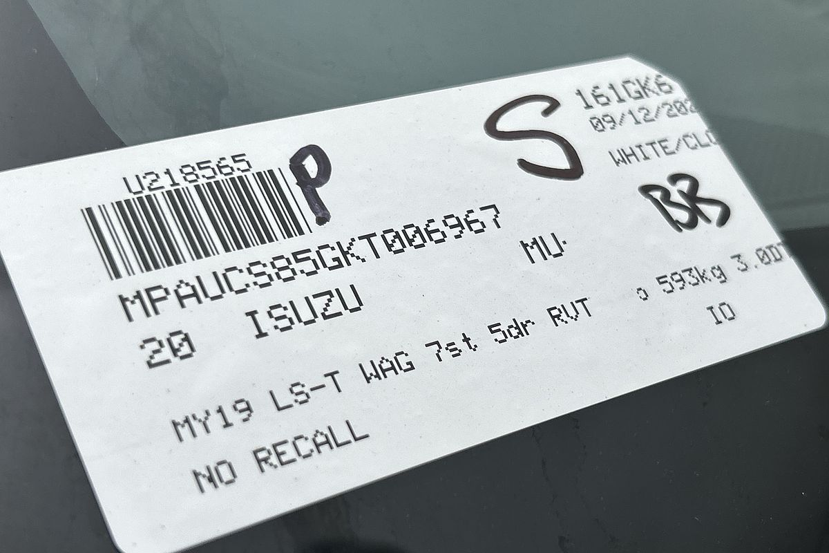 2020 Isuzu MU-X LS-T