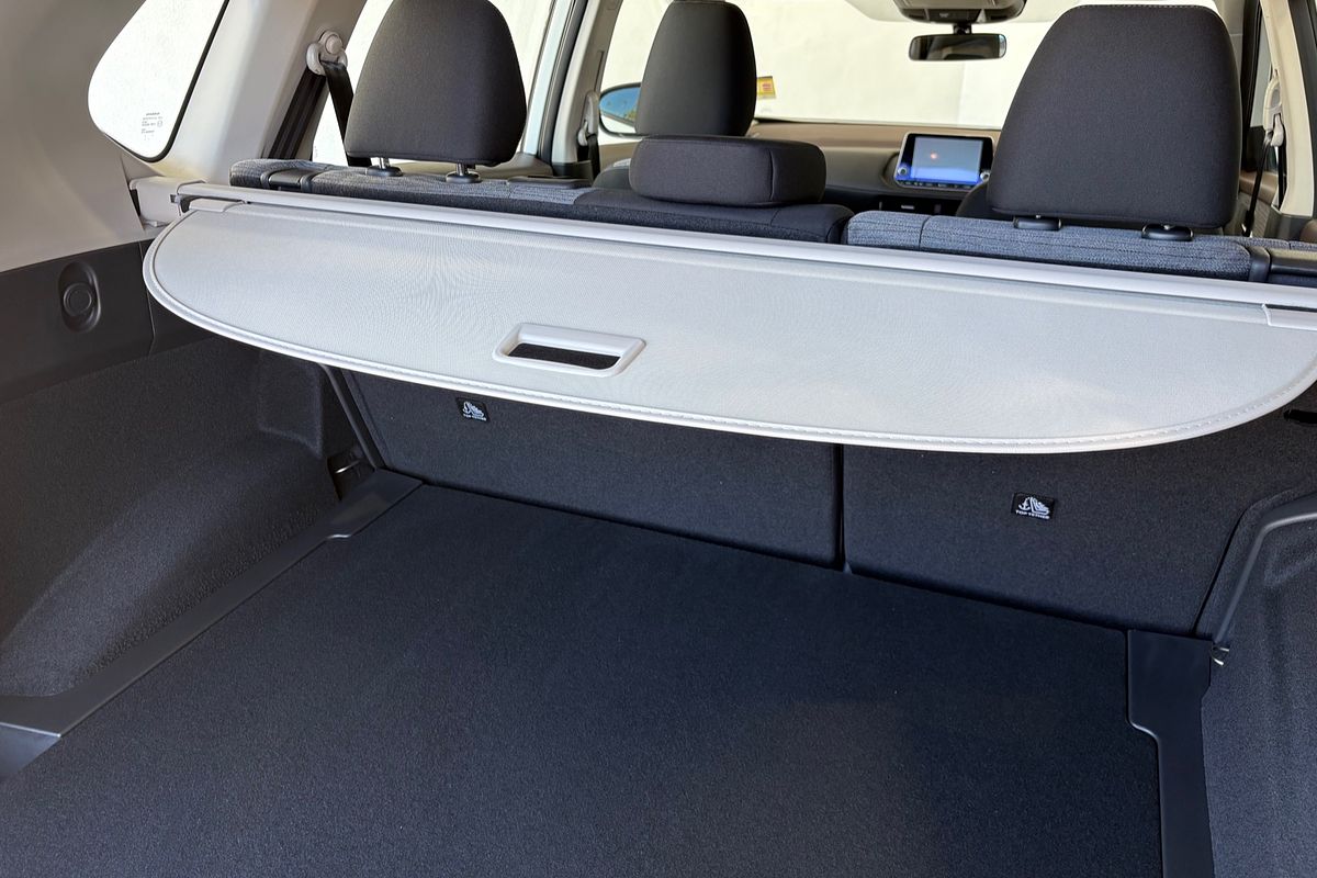 2025 Nissan X-TRAIL ST T33