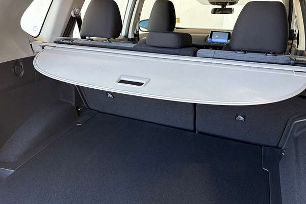 2025 Nissan X-TRAIL ST T33