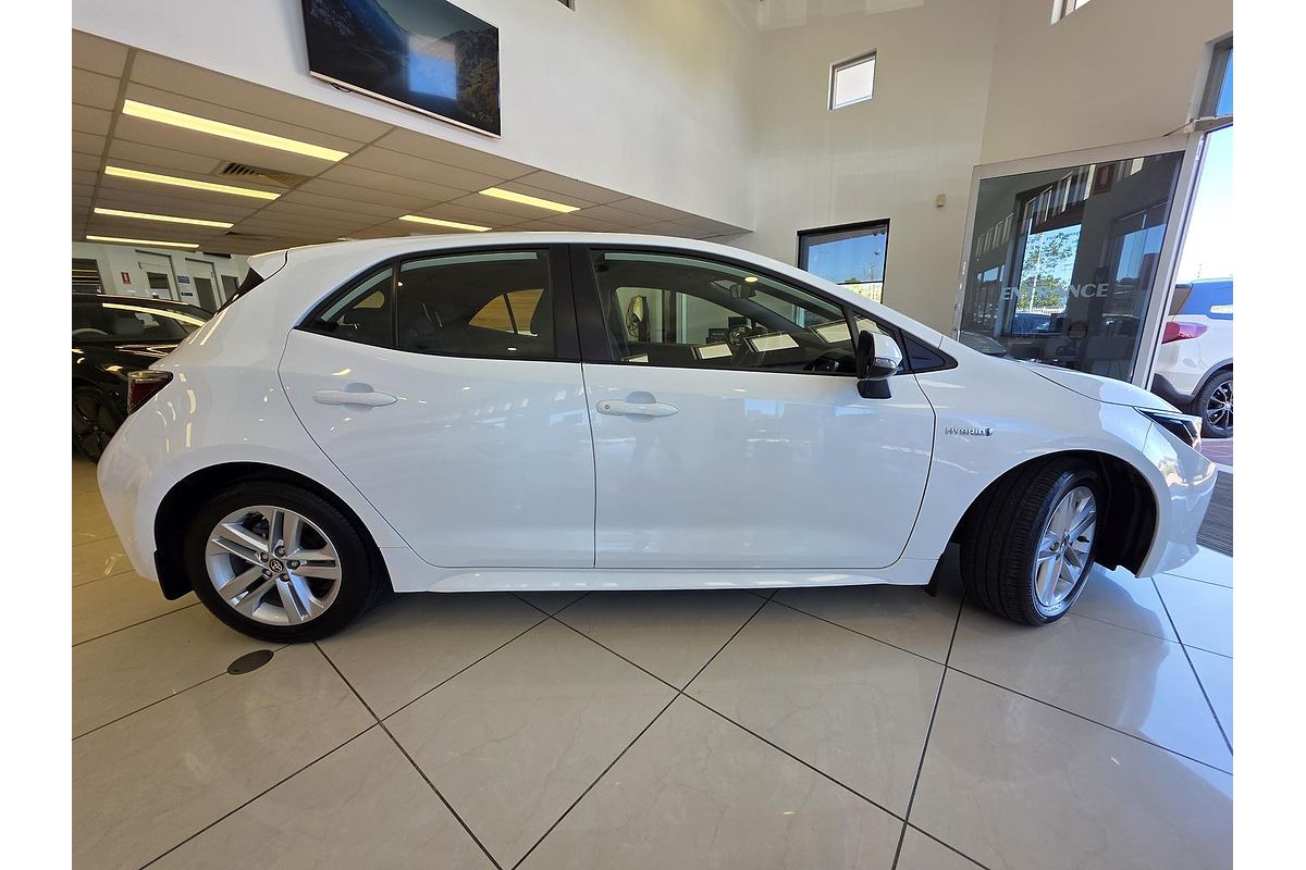 2020 Toyota Corolla Ascent Sport Hybrid ZWE211R