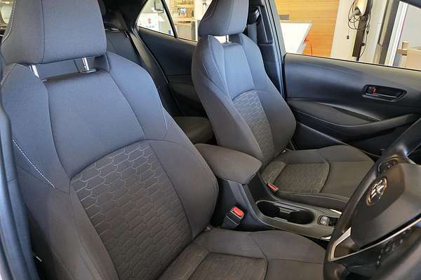 2020 Toyota Corolla Ascent Sport Hybrid ZWE211R