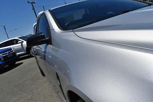 2016 Holden Ute SV6 Black VF Series II Rear Wheel Drive