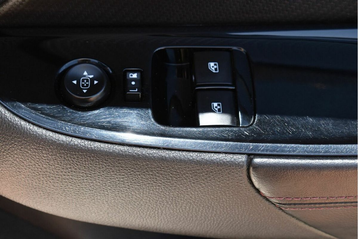 2016 Holden Ute SV6 Black VF Series II Rear Wheel Drive