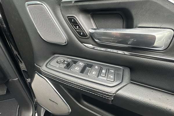 2025 RAM 1500 Laramie Sport Hurricane SO RamBox DT 4X4 SWB