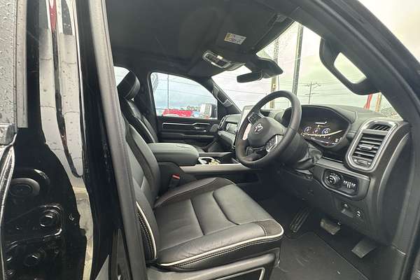 2025 RAM 1500 Laramie Sport Hurricane SO RamBox DT 4X4 SWB