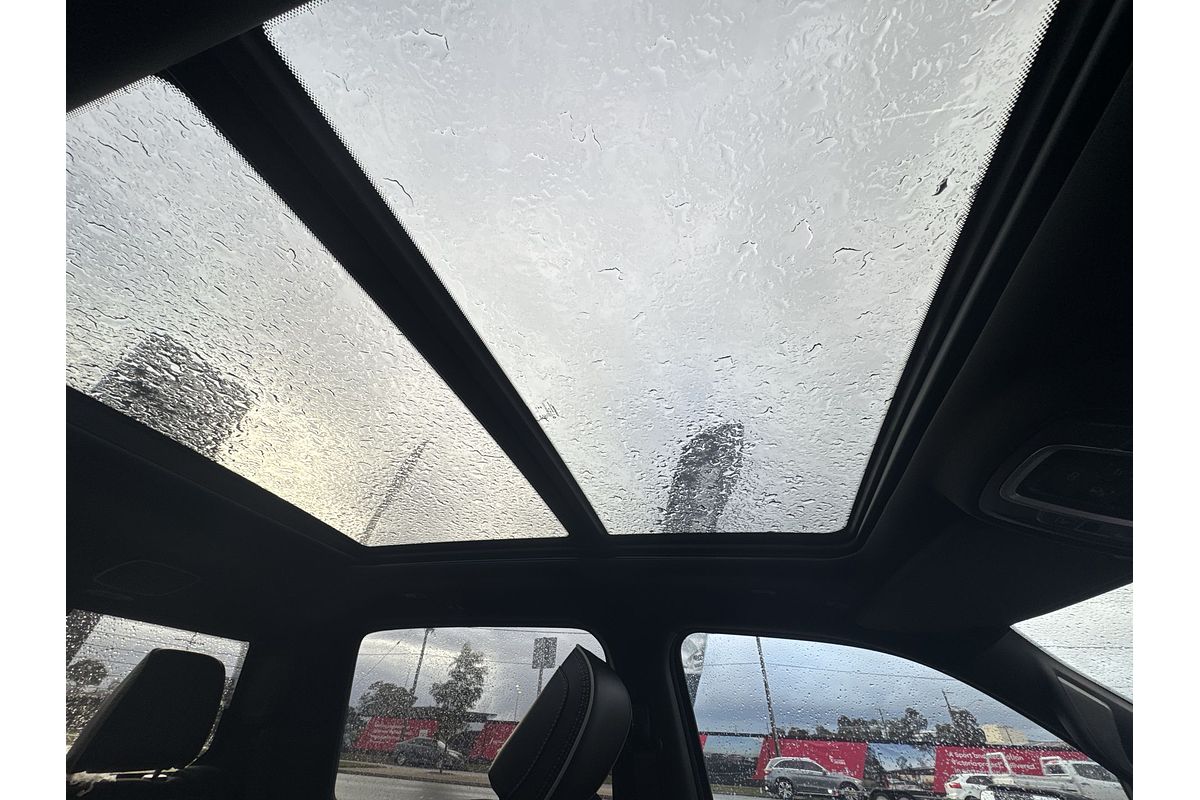 2025 RAM 1500 Laramie Sport Hurricane SO RamBox DT 4X4 SWB