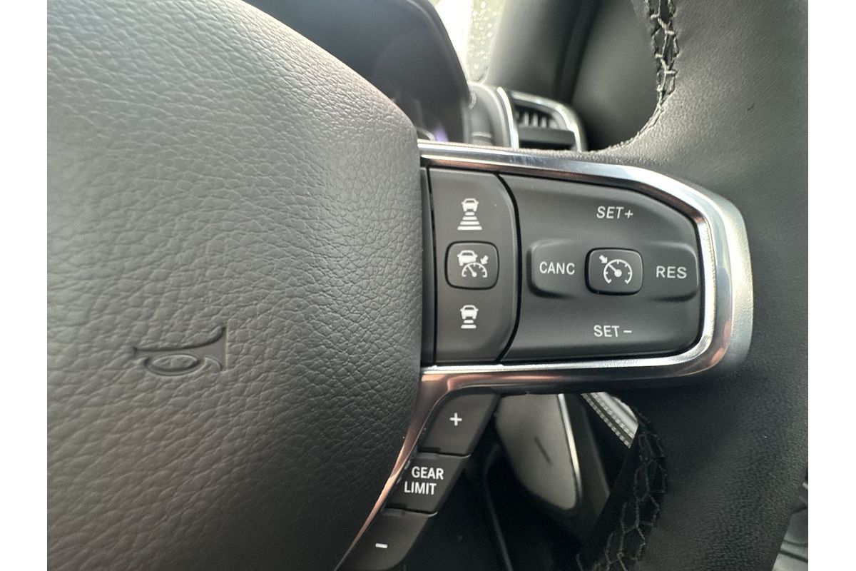 2025 RAM 1500 Laramie Sport Hurricane SO RamBox DT 4X4 SWB