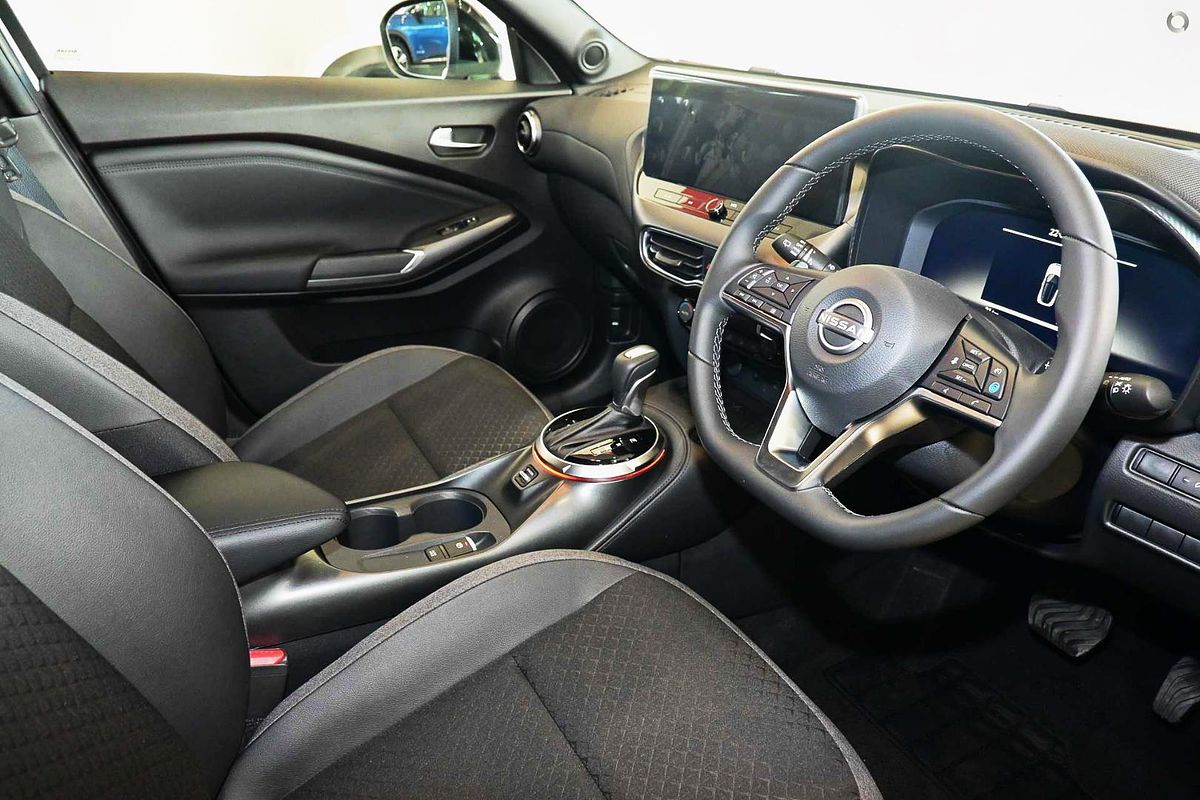 2025 Nissan JUKE Ti F16