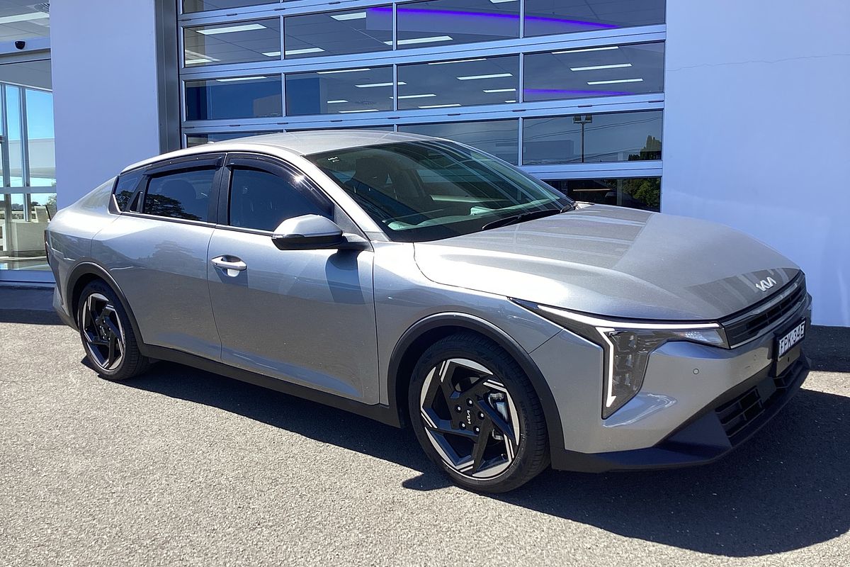 2024 Kia K4 Sport+ CL4m