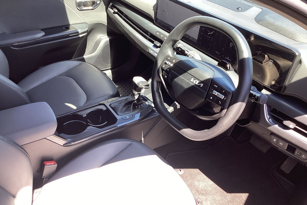 2024 Kia K4 Sport+ CL4m