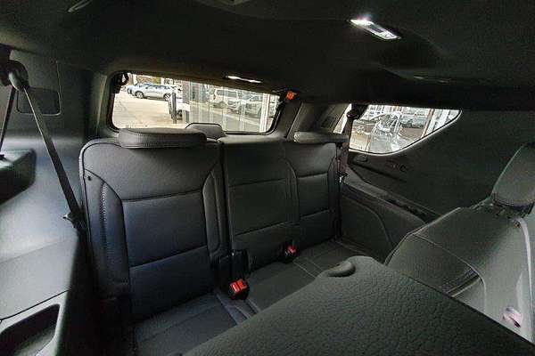 2025 GMC Yukon Denali T1