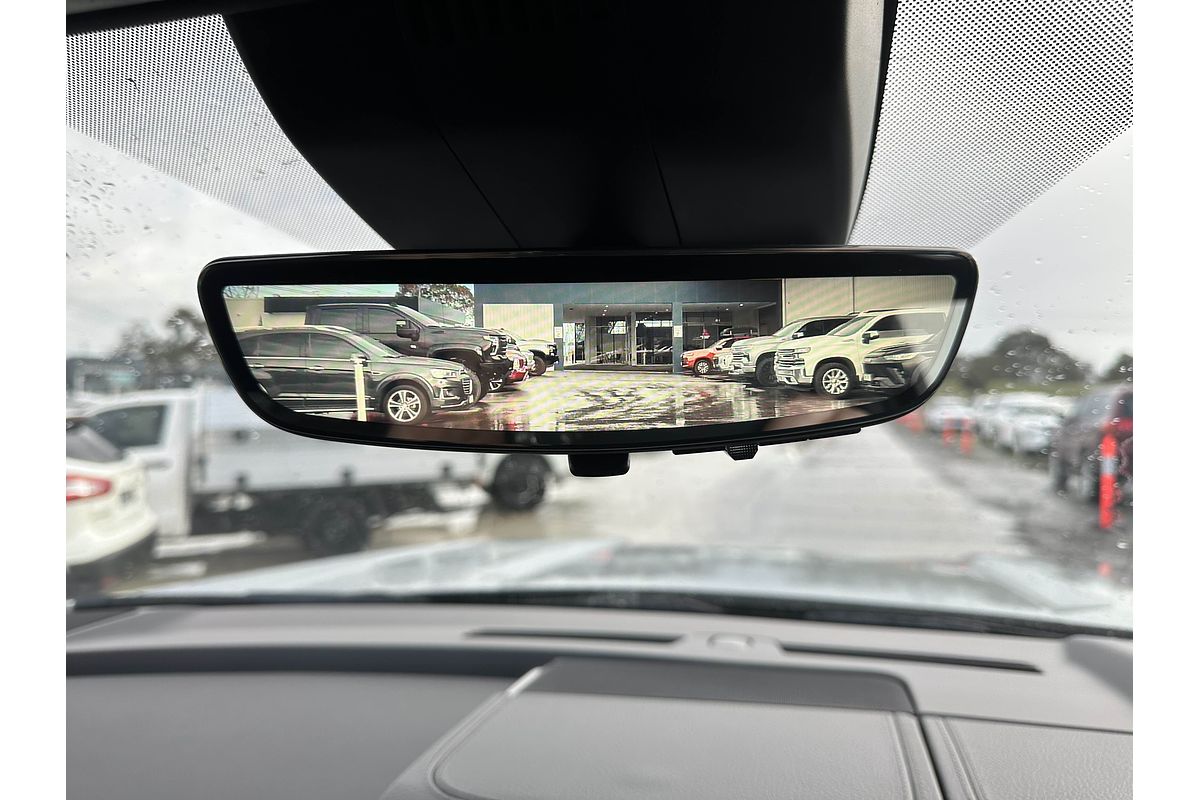 2025 GMC Yukon Denali T1