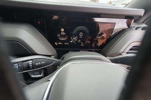 2025 GMC Yukon Denali T1