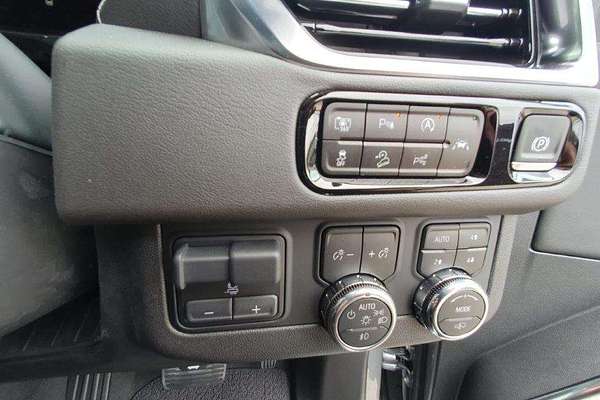 2025 GMC Yukon Denali T1