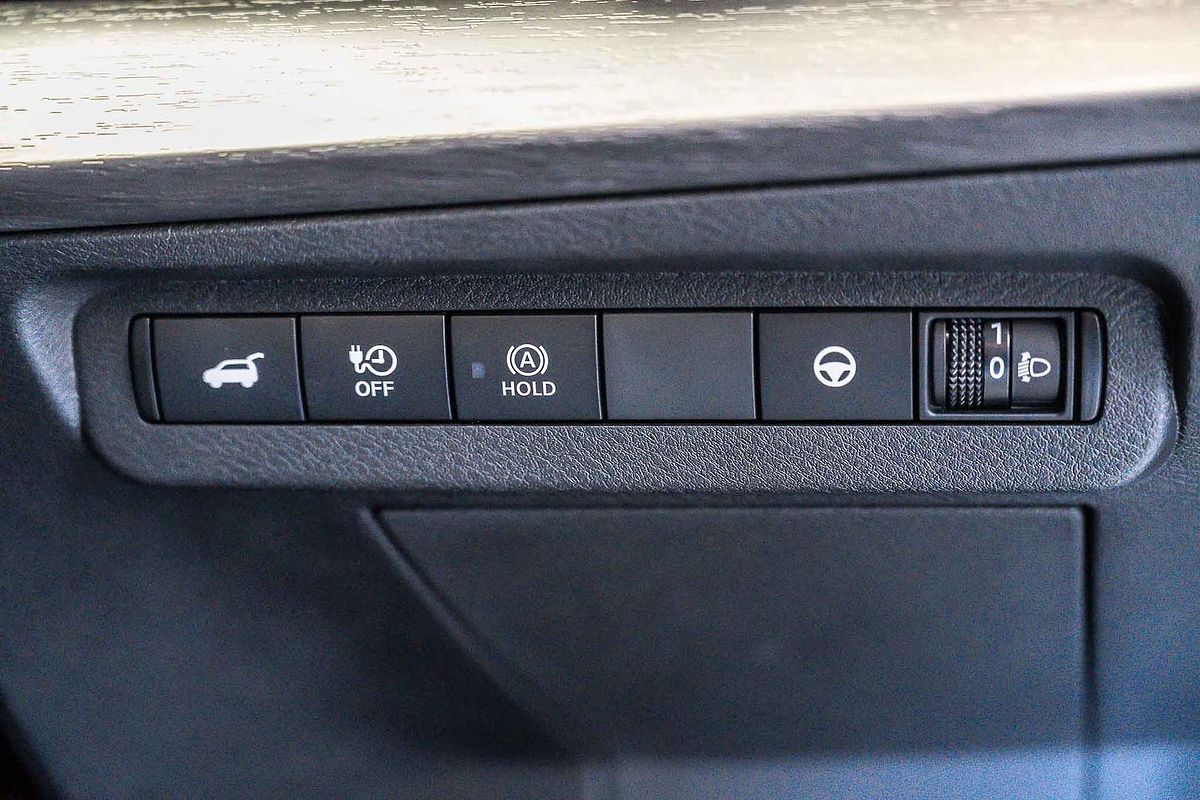 2025 Nissan Ariya Advance FE0