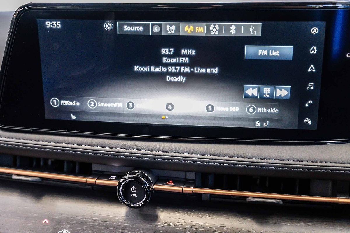 2025 Nissan Ariya Advance FE0