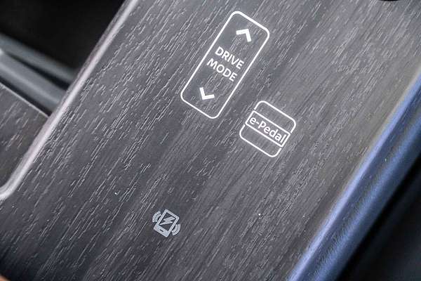 2025 Nissan Ariya Advance FE0