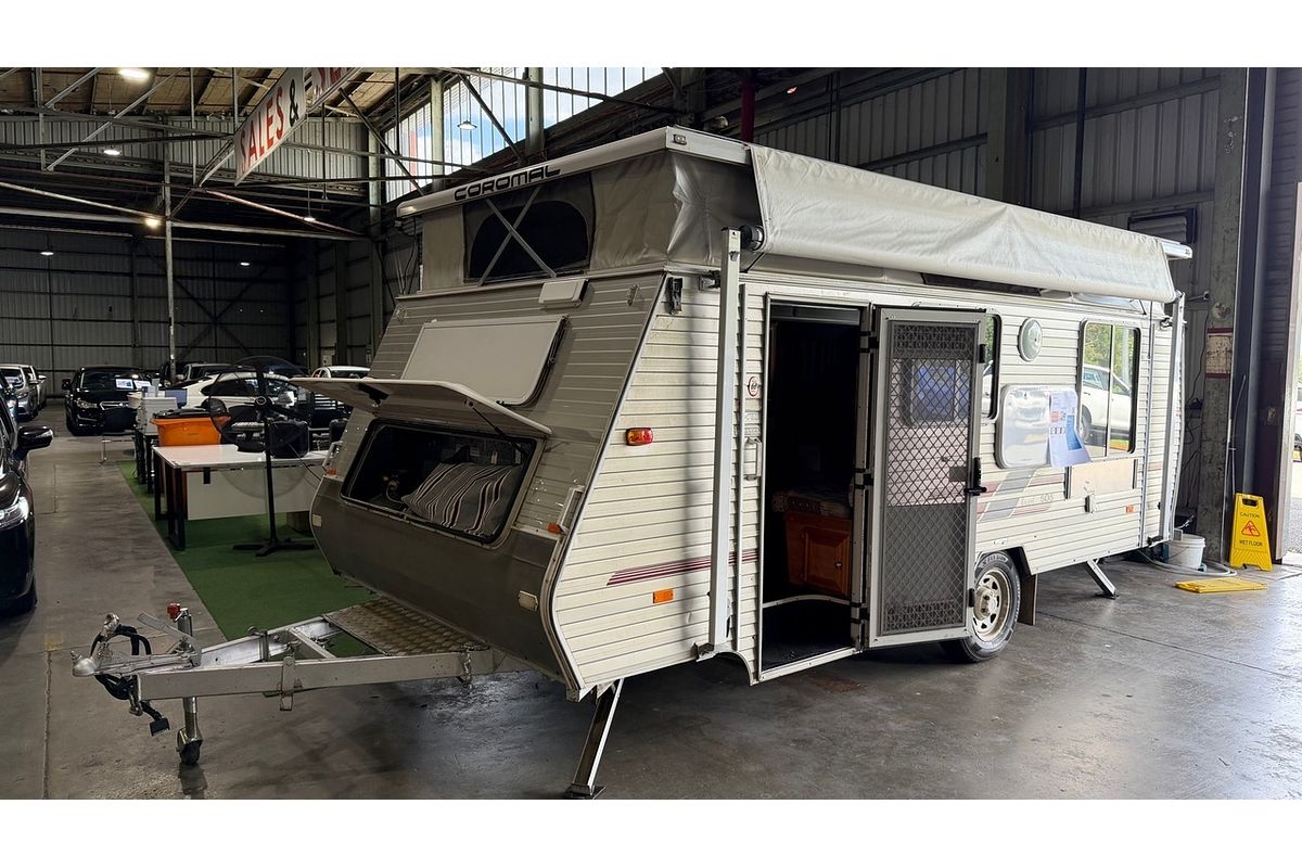 2002 Coromal Ex-Cel 505 Pop Top