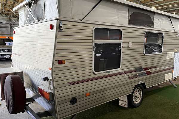 2002 Coromal Ex-Cel 505 Pop Top