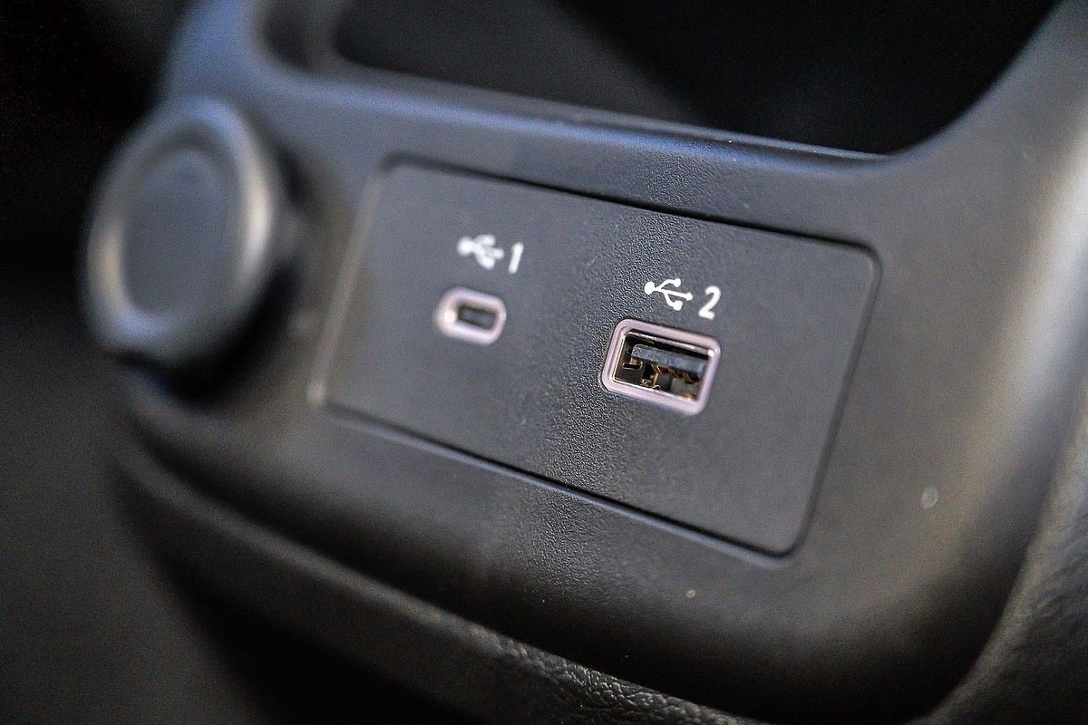 2025 Nissan Ariya Advance FE0