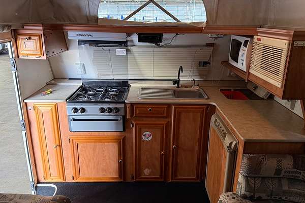 2002 Coromal Ex-Cel 505 Pop Top