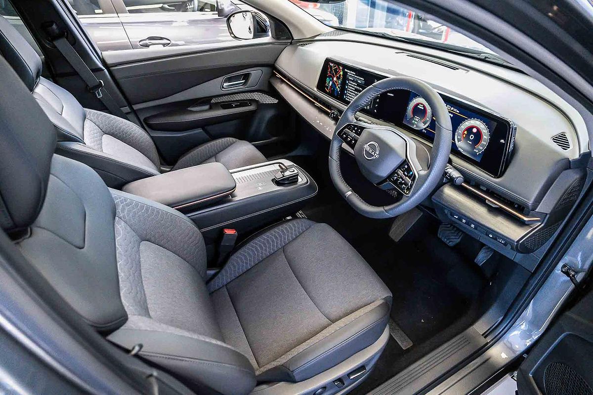 2025 Nissan Ariya Advance FE0