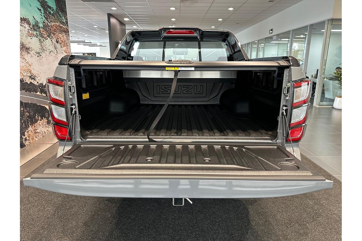 2025 Isuzu D-MAX X-TERRAIN 4X4