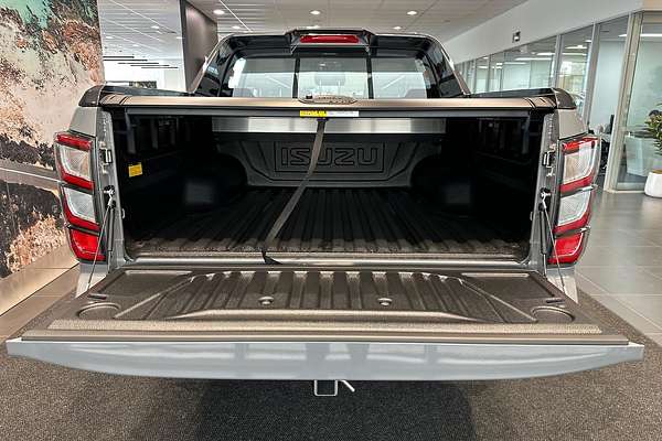 2025 Isuzu D-MAX X-TERRAIN 4X4