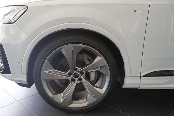 2021 Audi Q7 50 TDI S line 4M