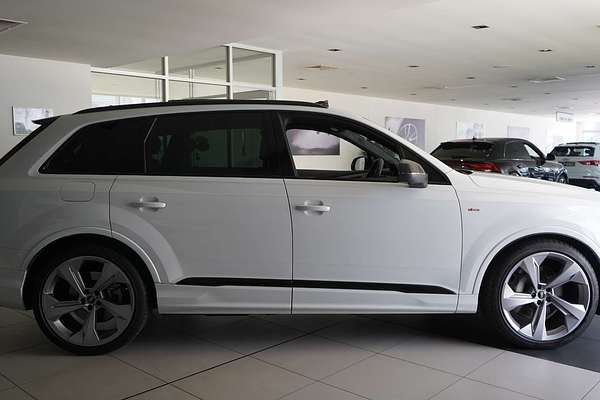 2021 Audi Q7 50 TDI S line 4M