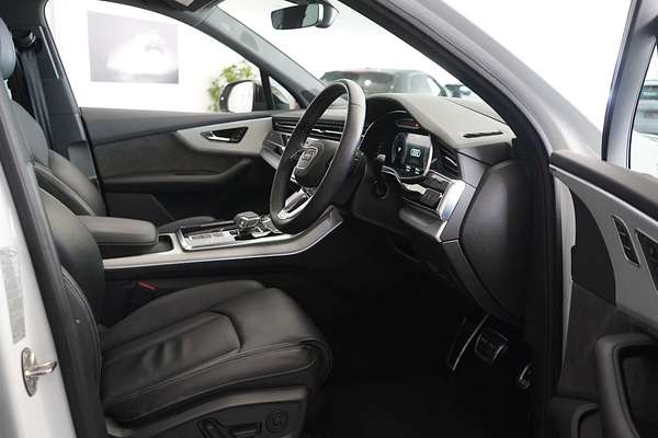 2021 Audi Q7 50 TDI S line 4M